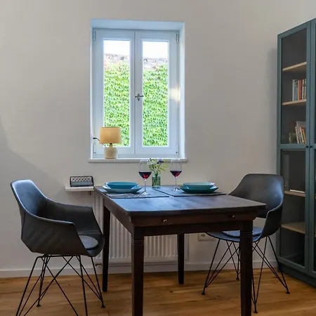 アパート Neue Dachwohnung Im Herzen Von Goennheim *