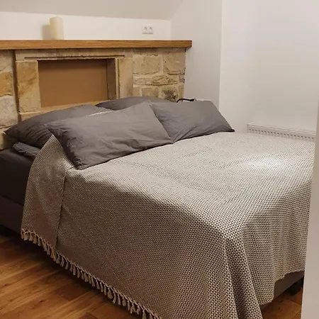 Dachwohnung Im Herzen Von Goennheim Appartamento *
